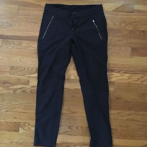 Athleta Highline Hybrid Ankle Tight